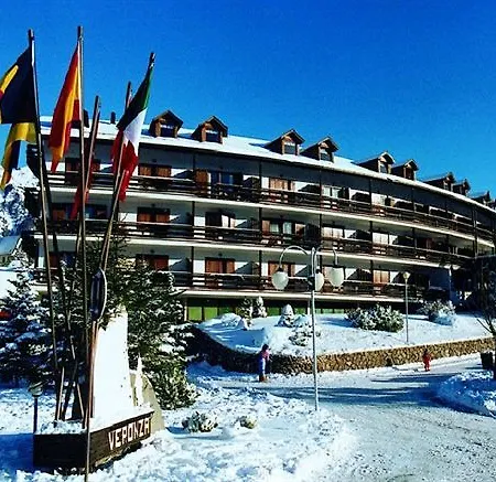 Veronza Resort